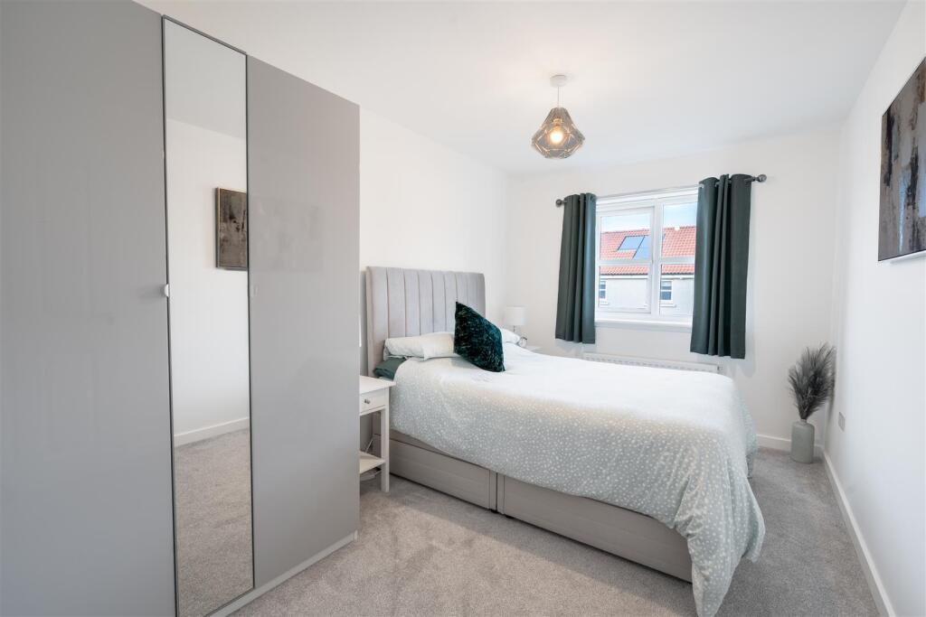 bedroomfour.jpg