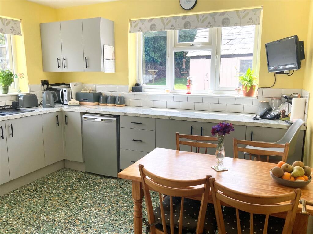 Breakfast Kitchen