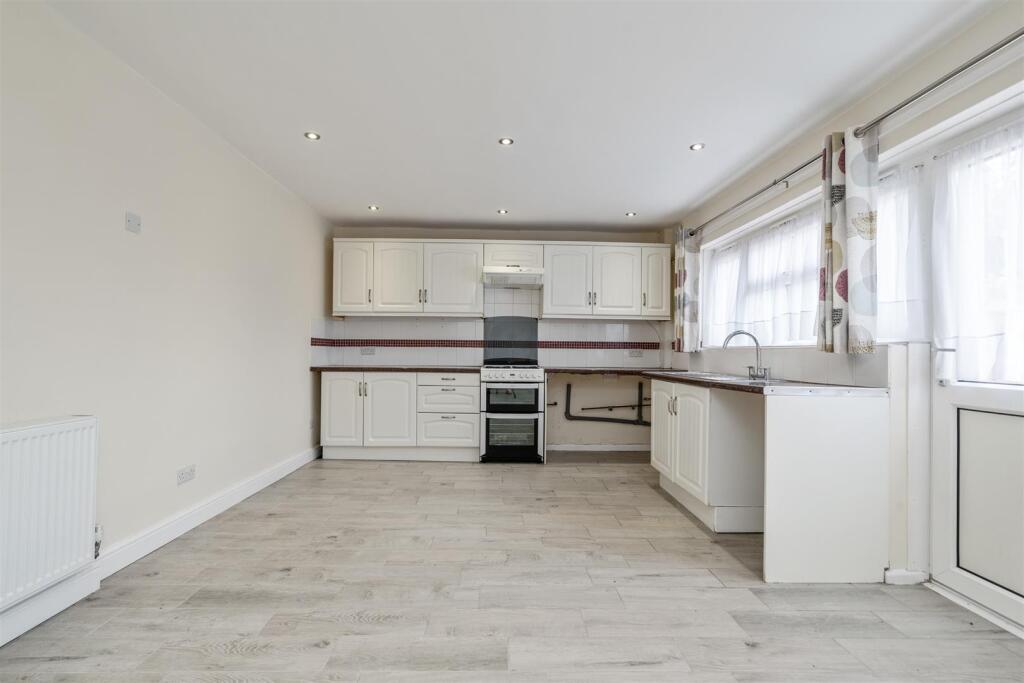 12 Goode Avenue_11.jpg