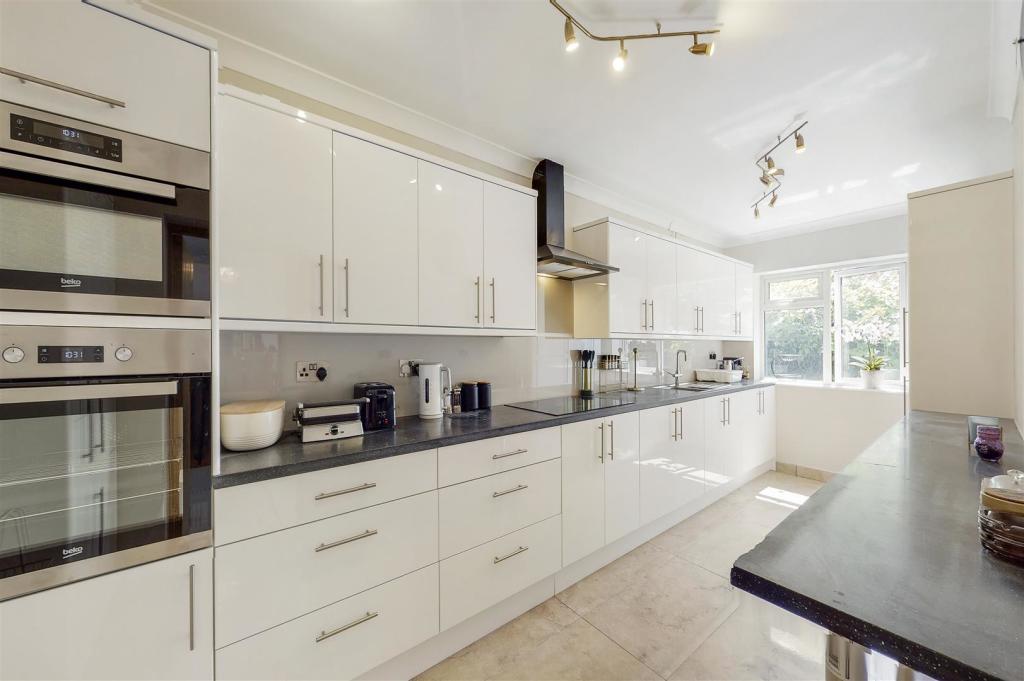 63 Amery Road - J2m3aEb6eT2DYcY3Ty1e.jpg
