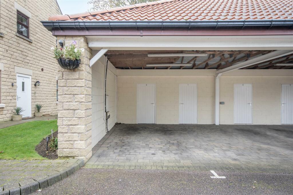 Carport