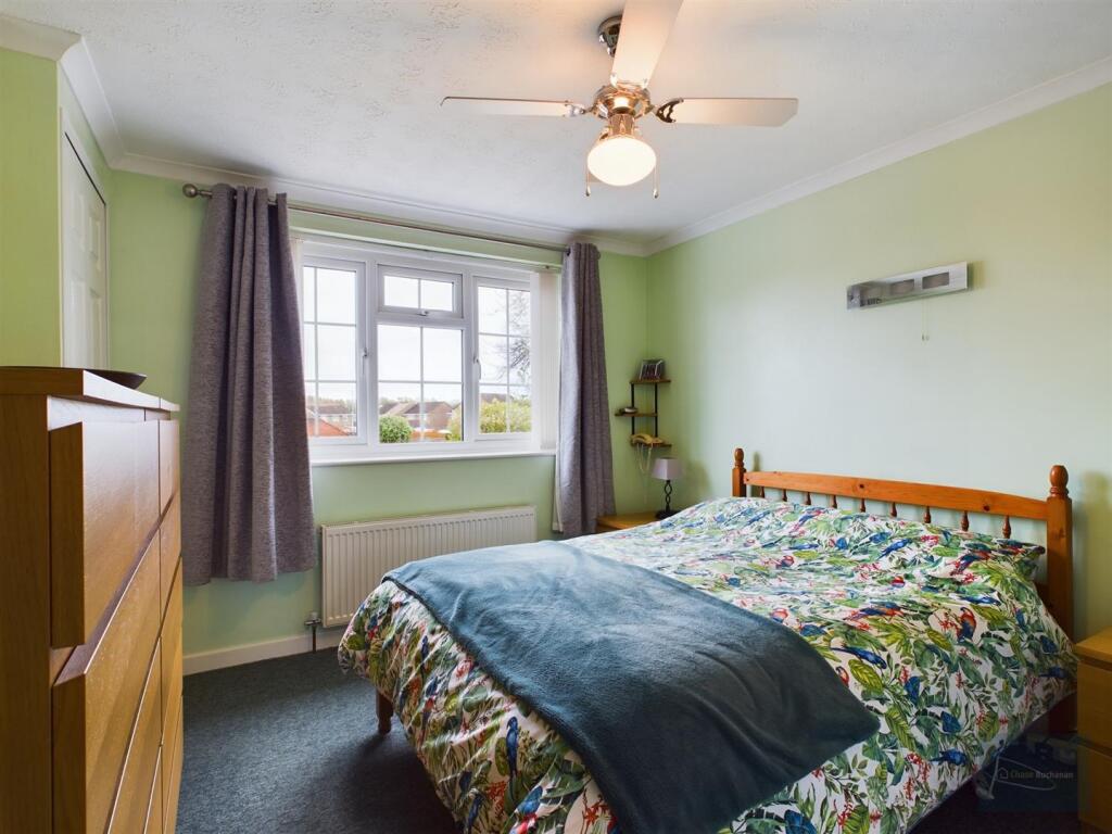 CAM03432G0-PR0032-ST