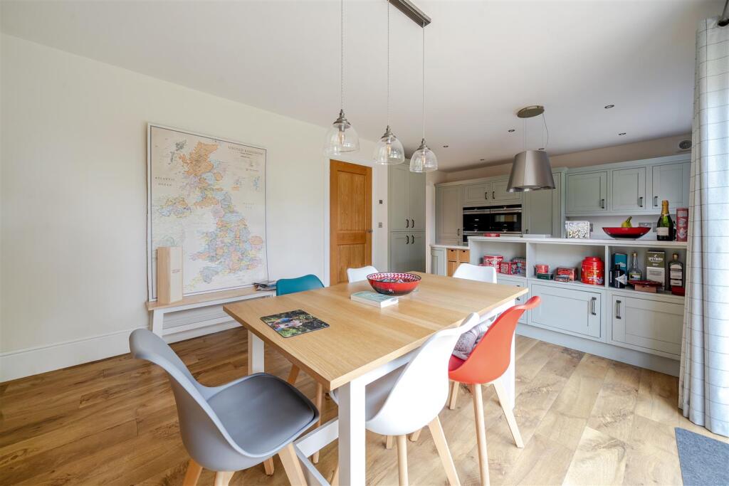 2 Sharpe Street, Towcester