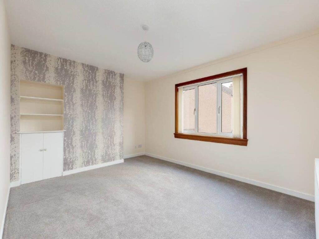 47954_6_Stuart_Wynd_