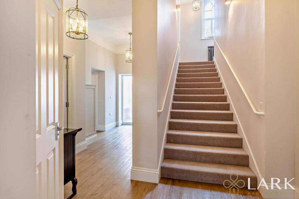 8664270-interiorW...