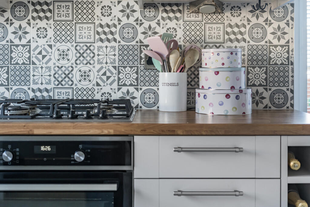 13457771568b864d4e319d