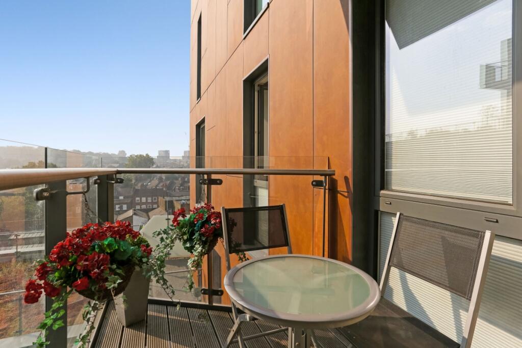 Bellville House f...
