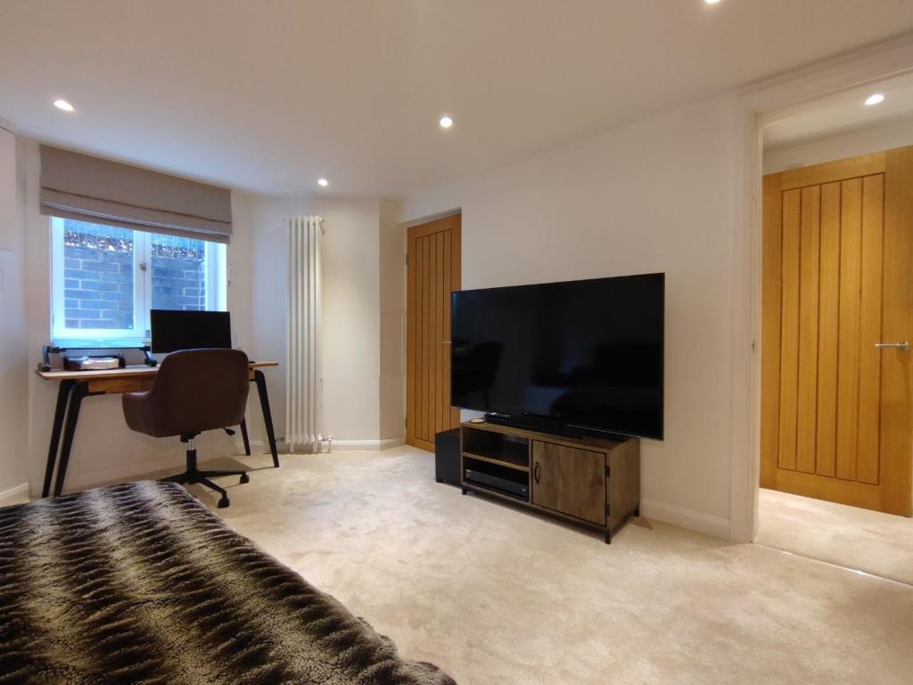Snug / Occasional Bedroom 3