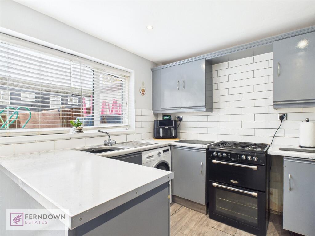 Lincoln Grove, Marston Green, Birmingham, B37