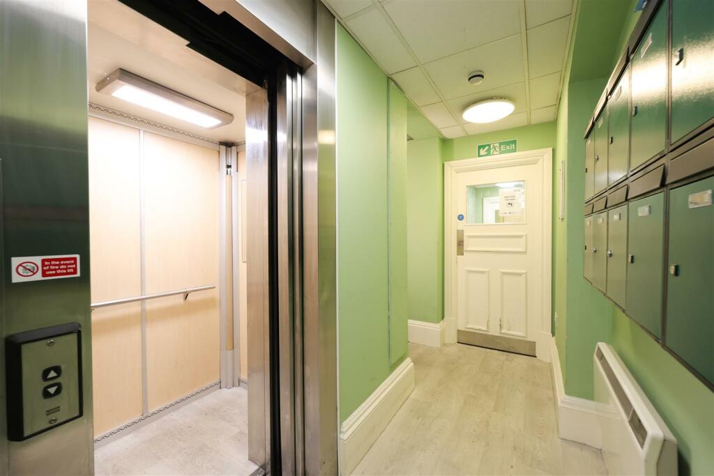4@44 Corn Street 24.JPG
