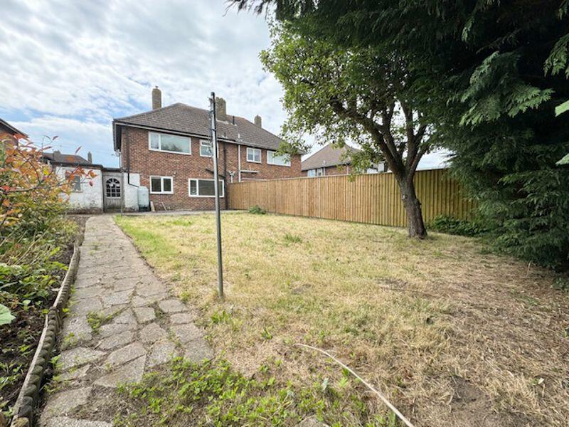 Rear garden to house