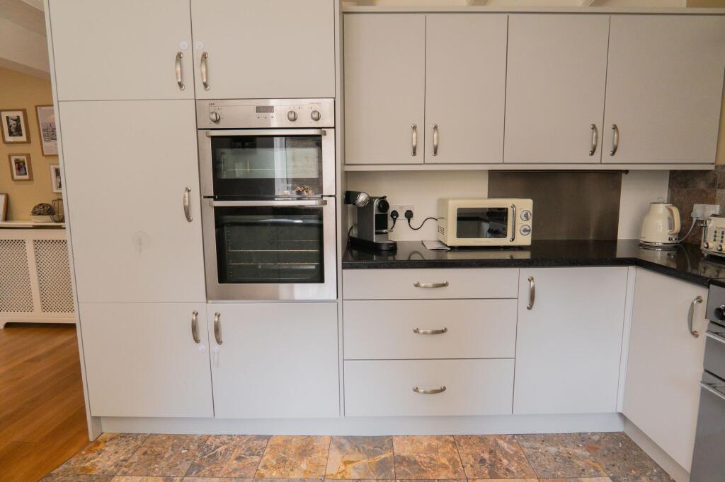 Open plan Kitchen and dining