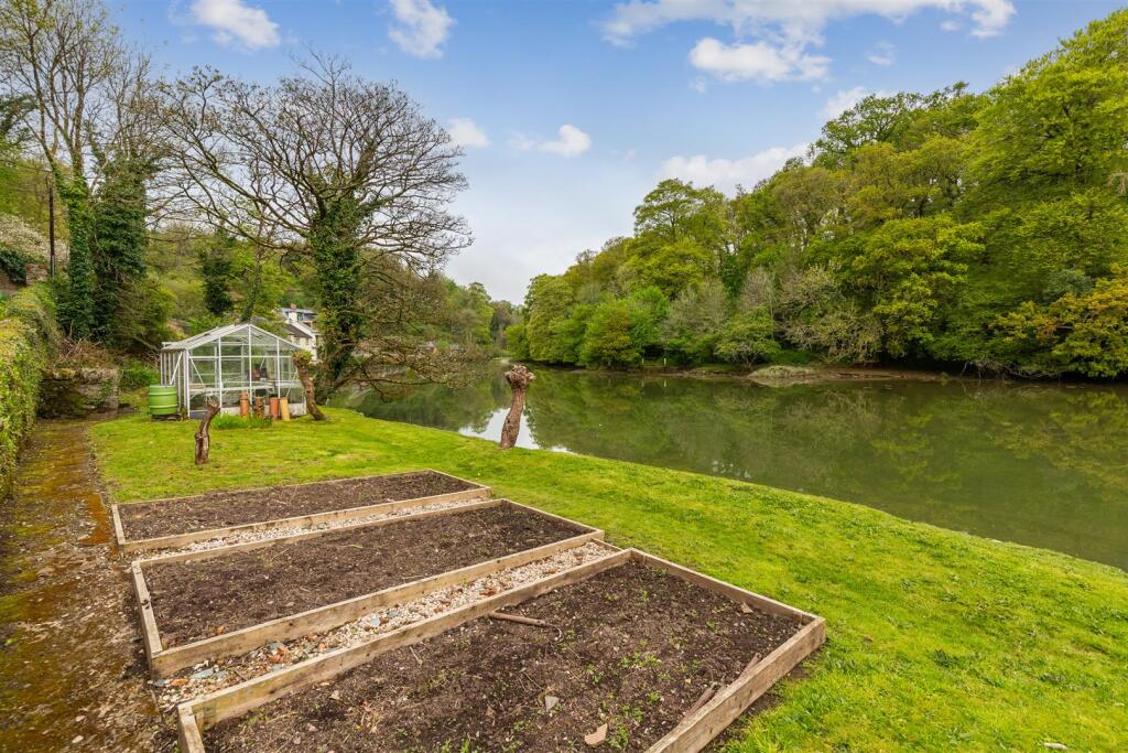 A05 - Turvey Tuckenhay Totnes - 250502.jpg