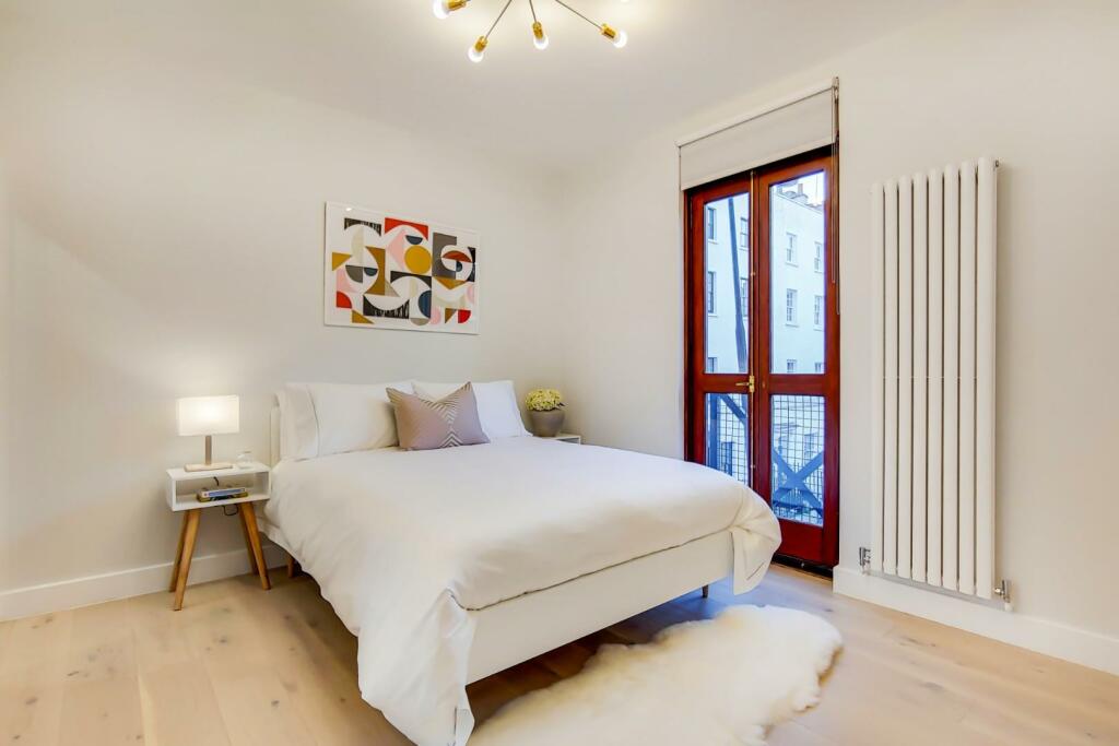 4_Main Bedroom-0.jpg