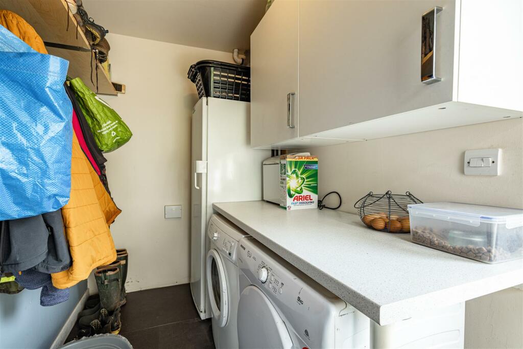 10 Upper Loan Park Lauder 23.JPG