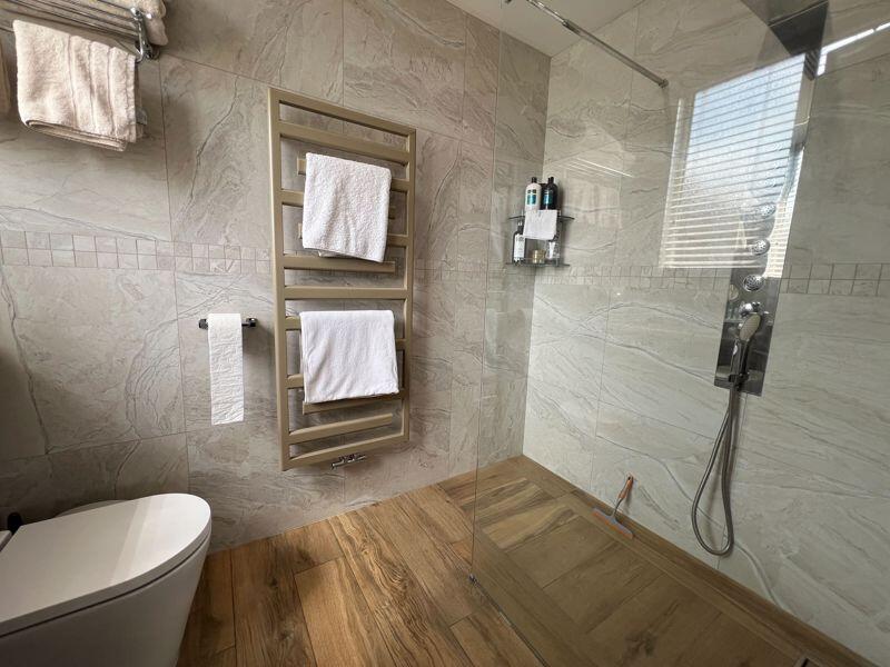 Master En-Suite