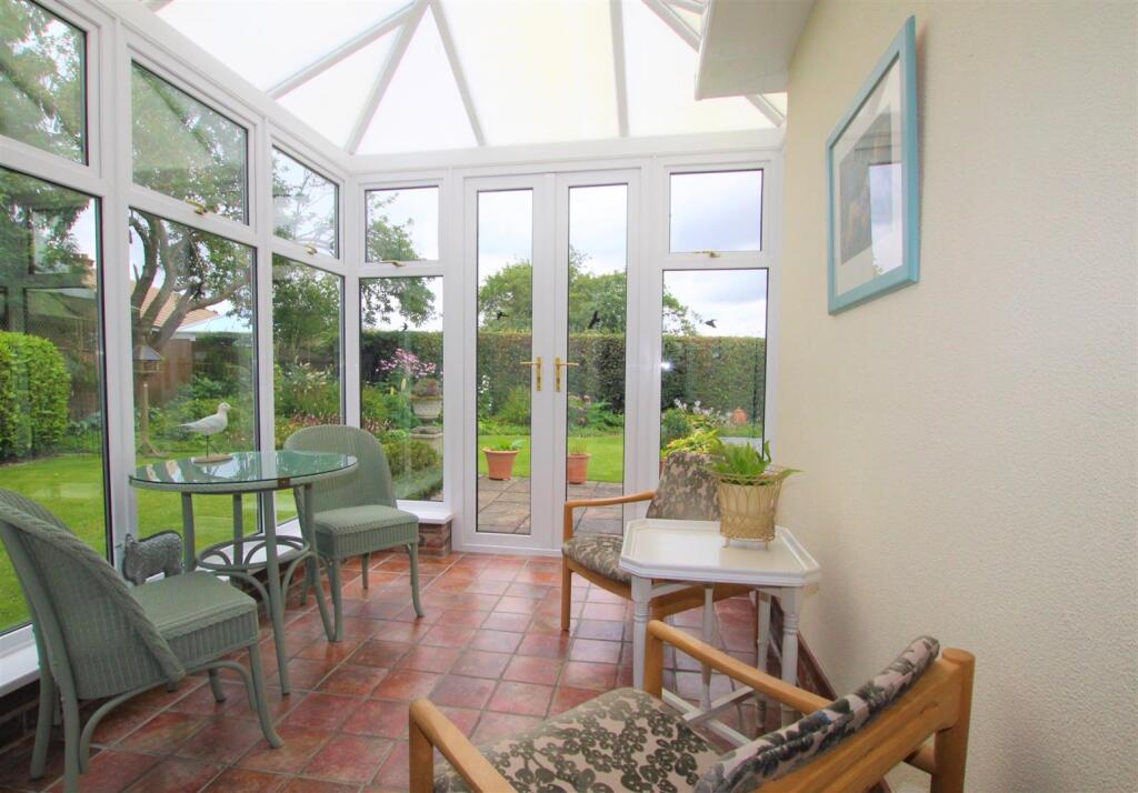Garden Room or Conservatory -.JPG