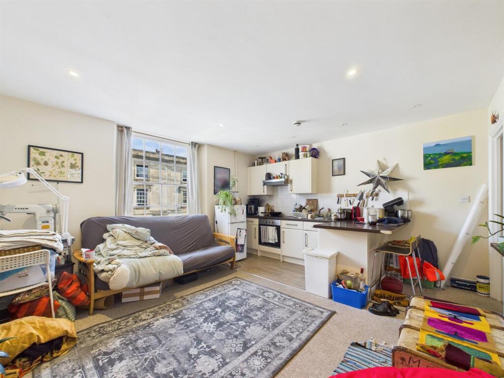 6 - Block of Flats for Auction, Kingsdown, Bristol