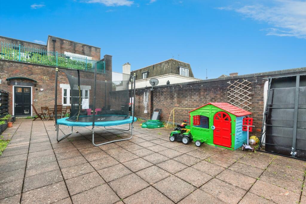 Roof Terrace