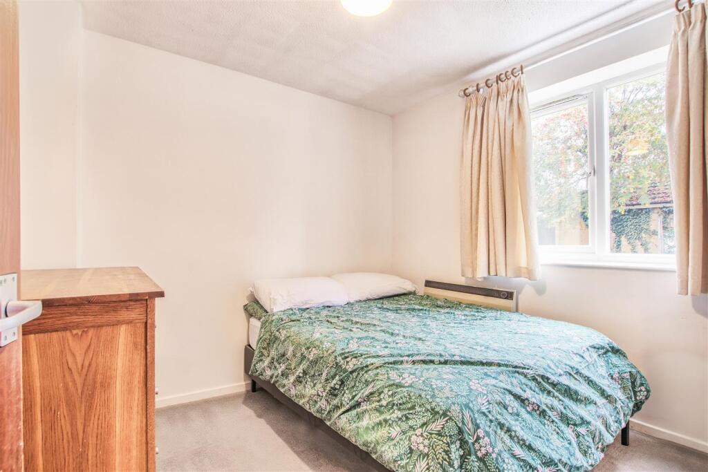Bedroom.jpg