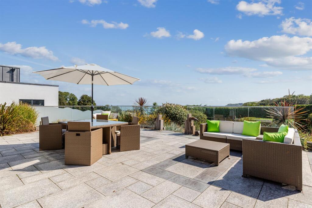 A15 - Bascombe Road, Brixham, Eastleigh House - 25