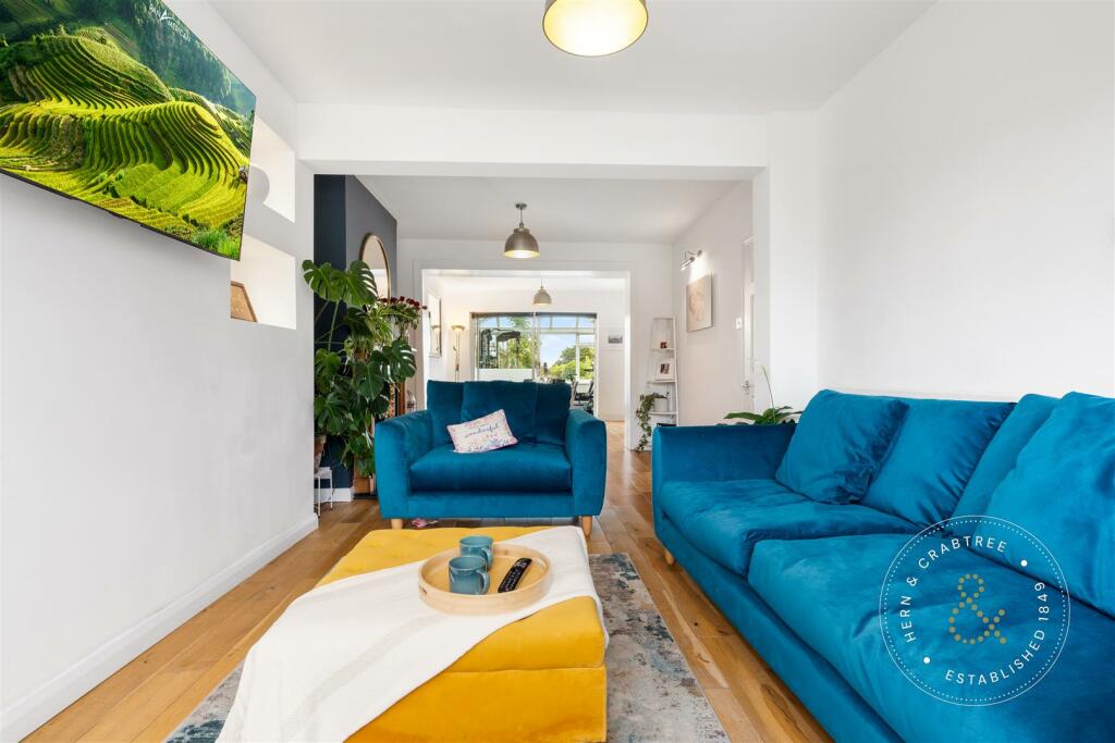 Marshfield Road, Castleton, Hern Crabtree (14).jpg