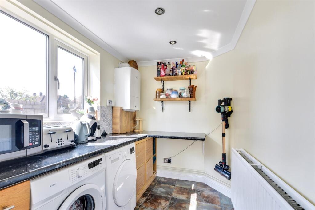 Kitchen And Utility Room_4.jpeg