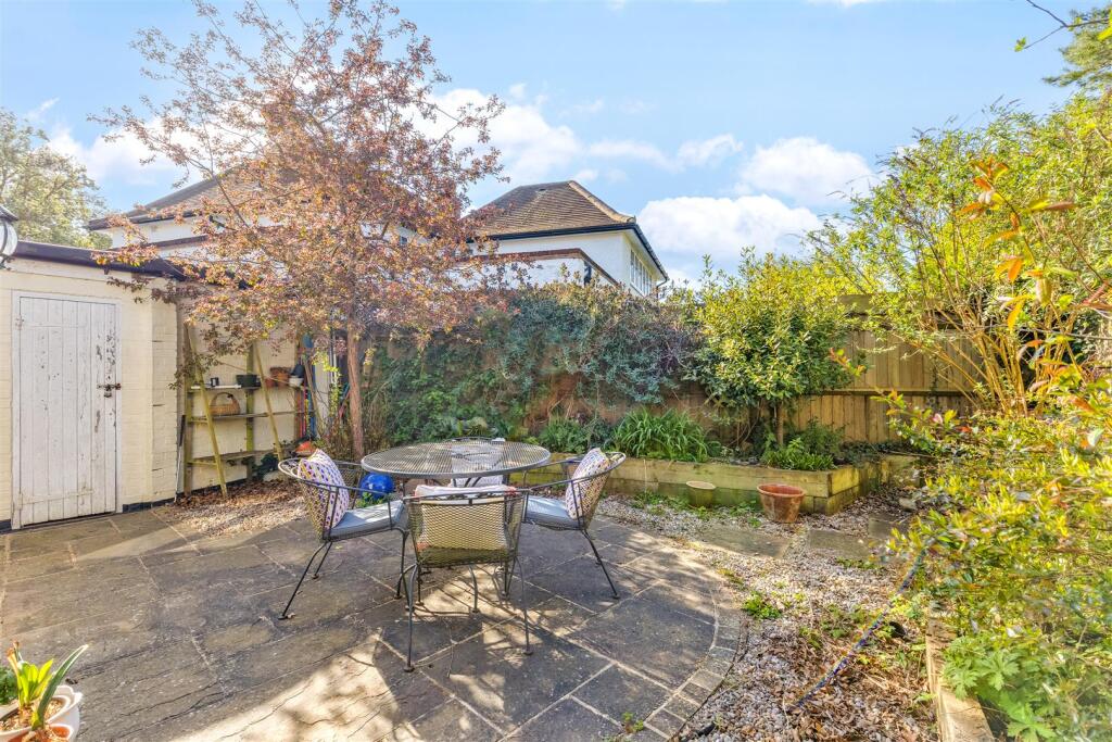 Souberie Avenue 38-40.jpg