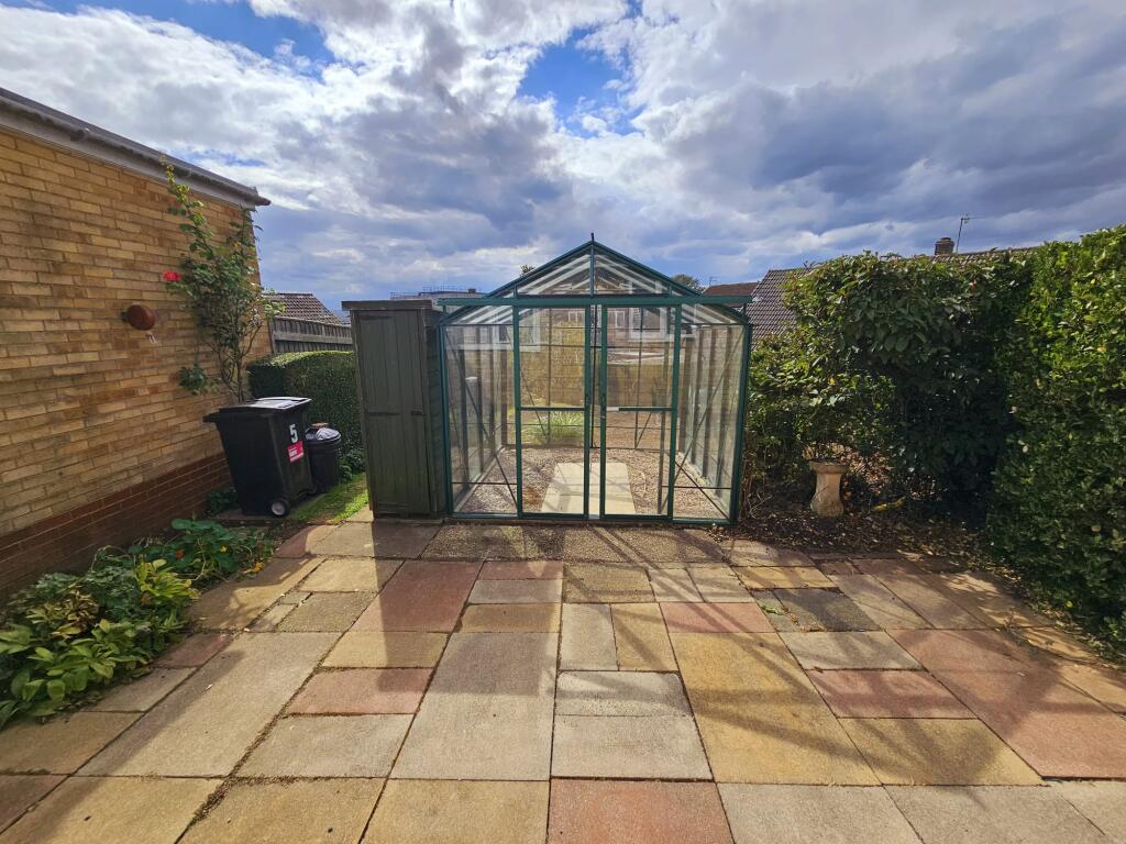 7dd9fd92-1a5f-42dd-9ad8-9b92966381e2