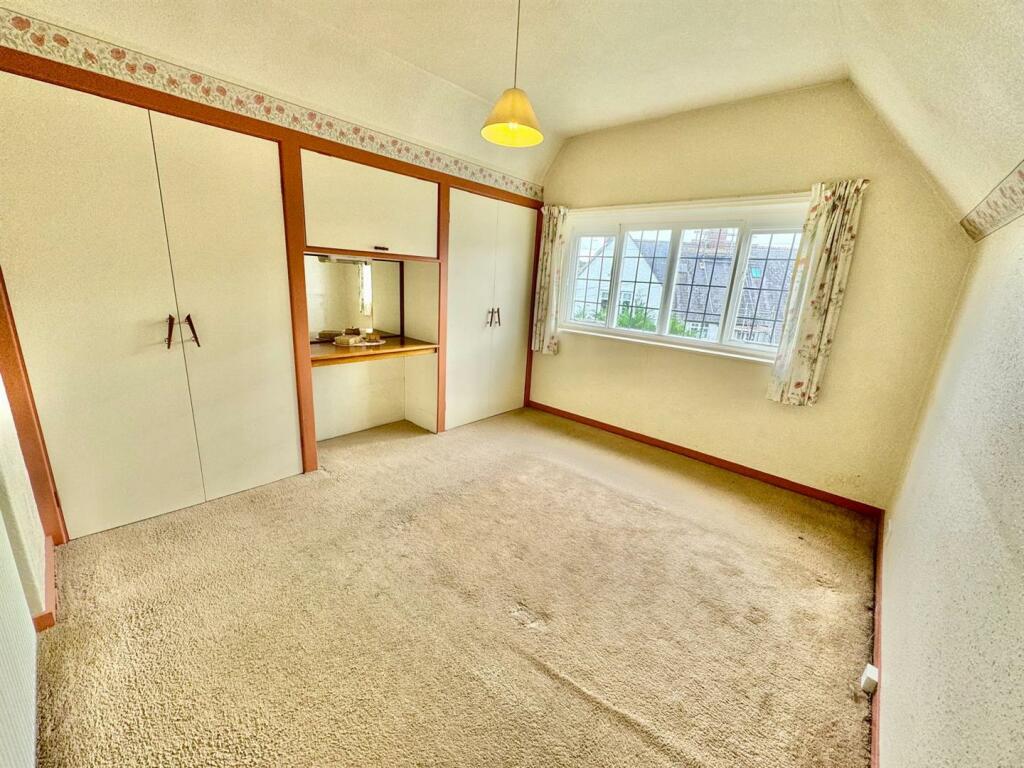 PHOTO-2024-10-07-19-17-19 (5).jpg