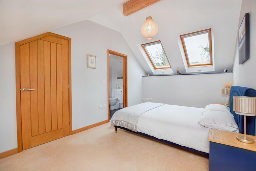 Second bedroom