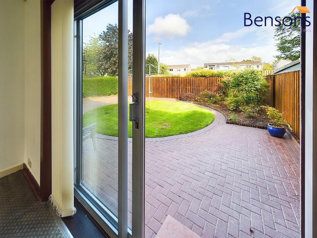 CAM01596G0-PR0295...