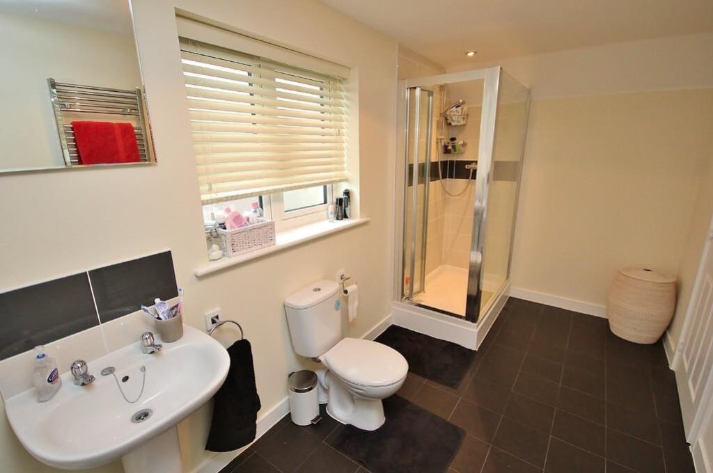 togJxbLBaEG7utbmzK4xhQ