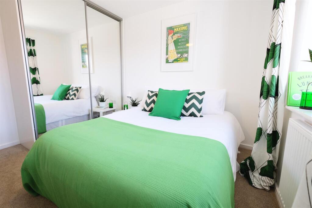 Ellesmere Bedroom 2 DifRent.jpg