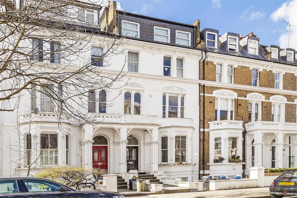 Sinclair Road - Exterior