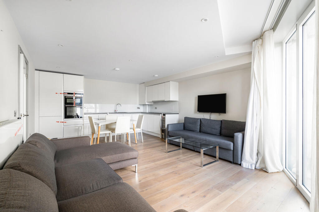Kitchen/Reception