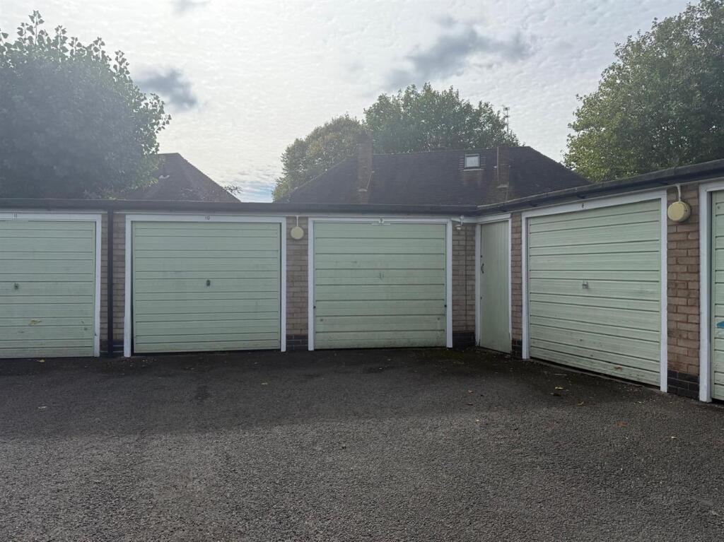 garage.jpeg