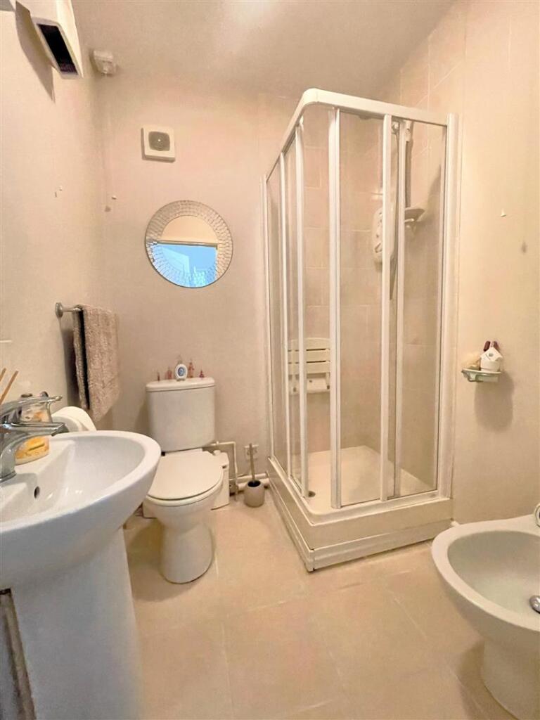 En-Suite Shower Room