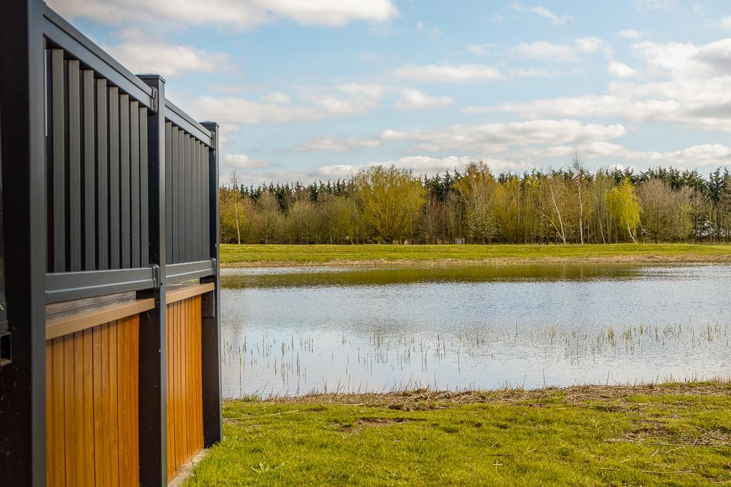 Swan Lake Country Park (Swineshead)-19.jpg