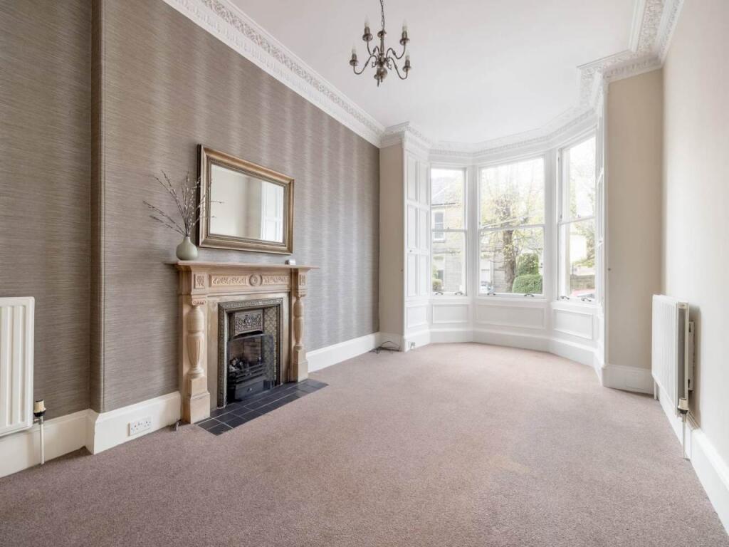 76682_FindhornPlace_