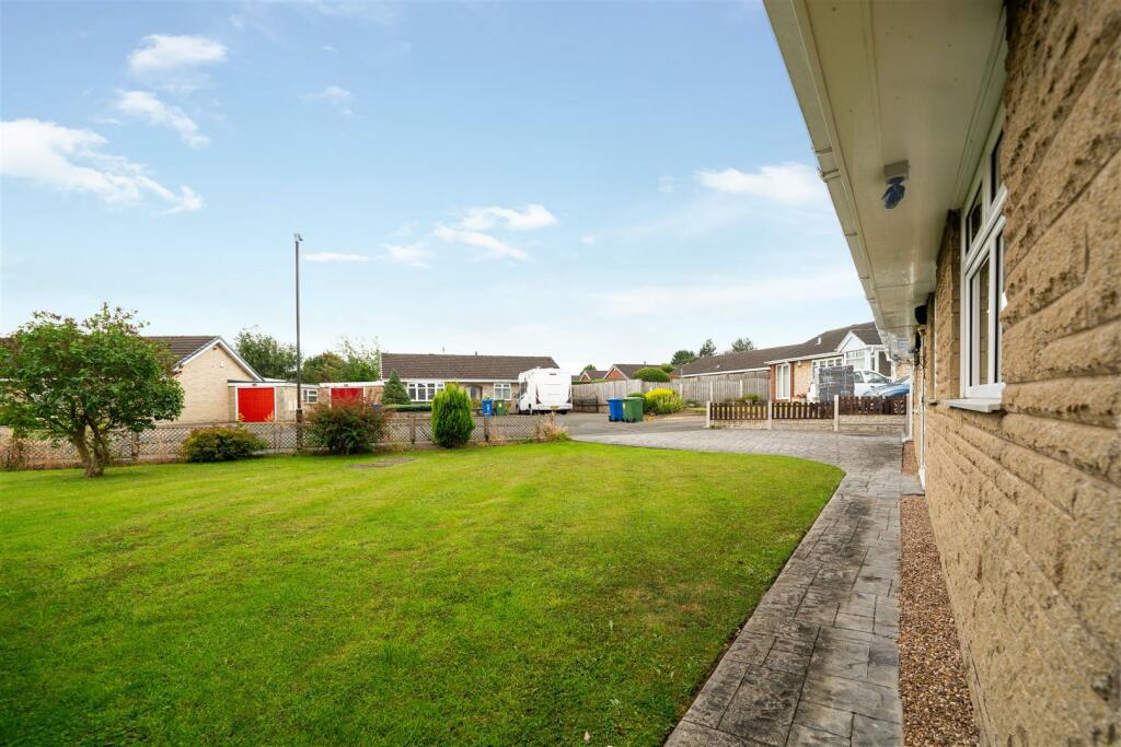 Garden + Front-9.jpg