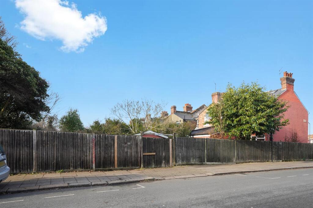 116 Gresham Road - SZIs96uxtHWo9j8z9wWm.jpg