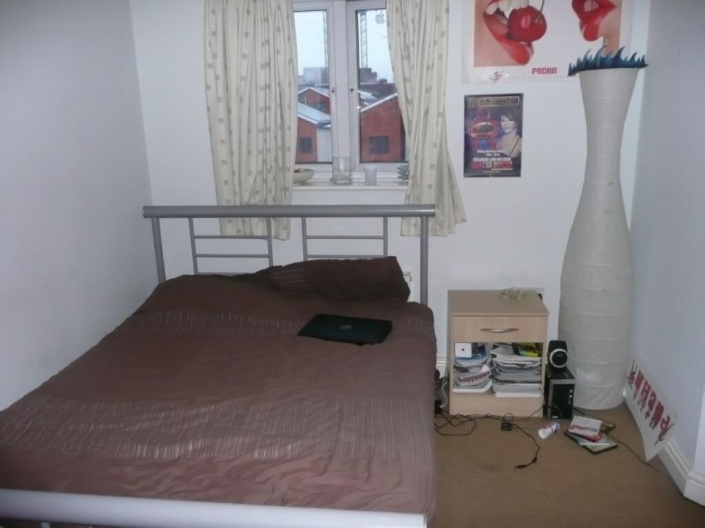 Photograph 7