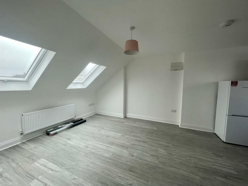 Flamsted living room.jpg