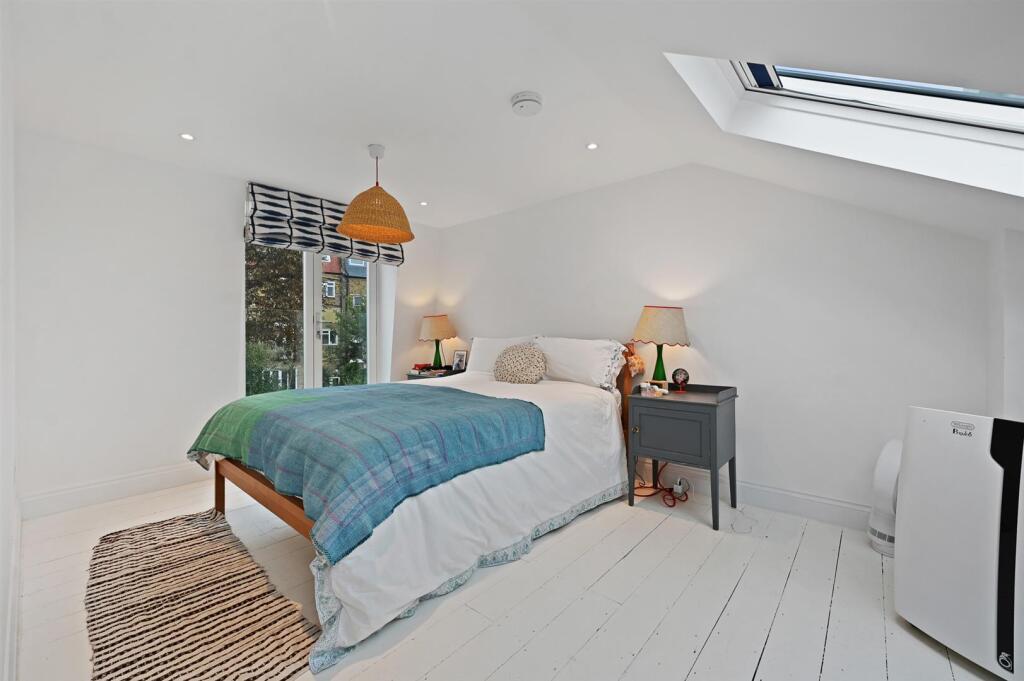 FBL - Hofland Road - Bedroom3 (1).jpg