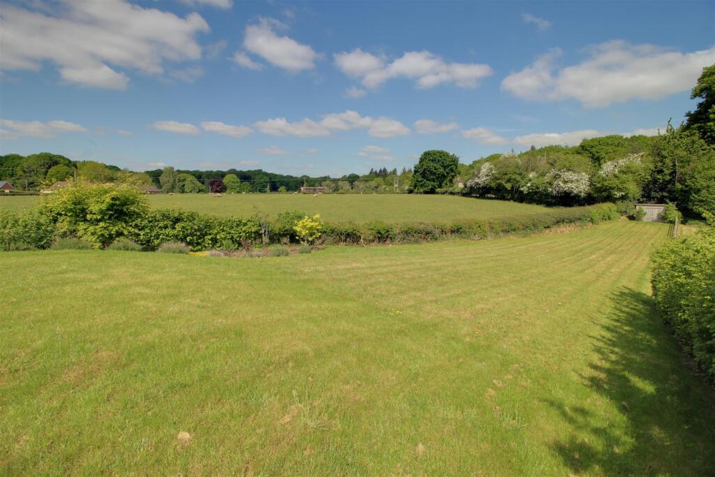 img_3995 - copy-img_3997 - copy.jpg