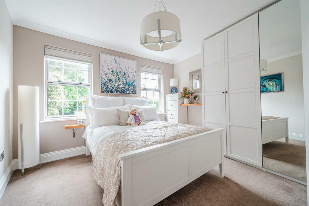 #116 -  Holly Lodge-30.jpg