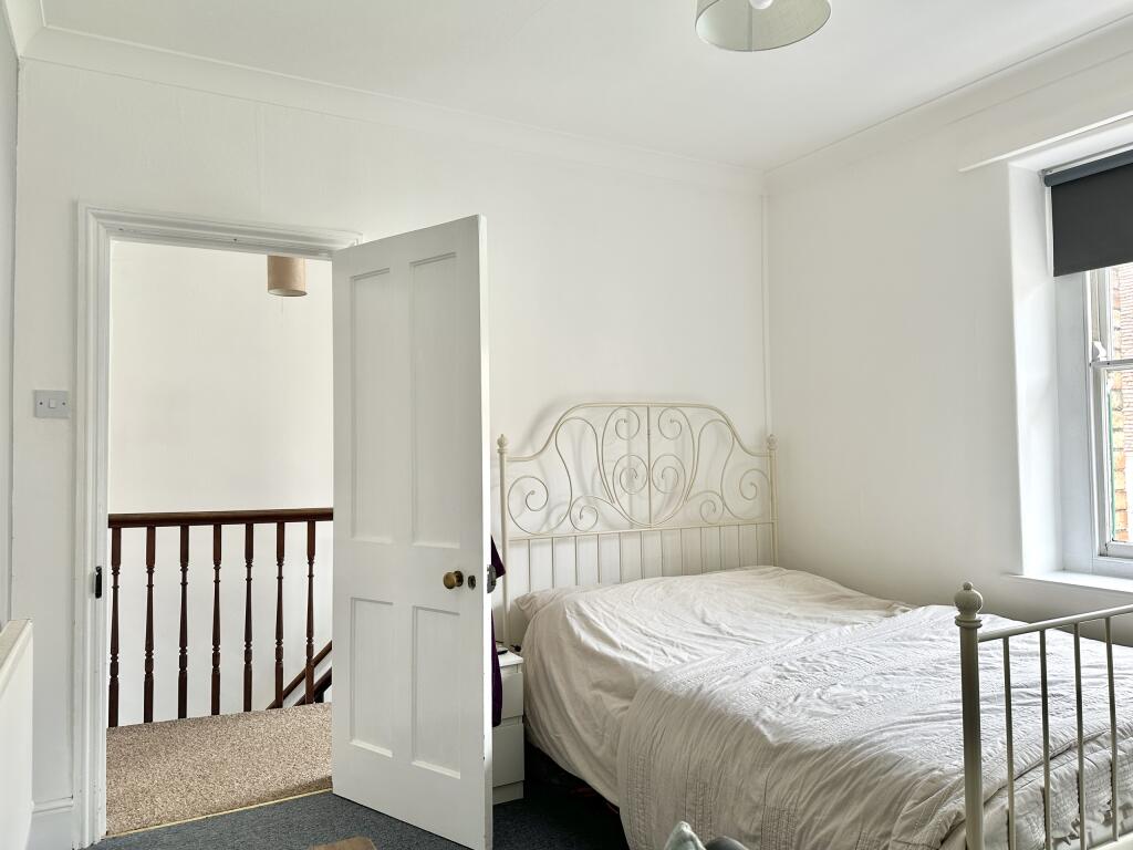 Bed 1