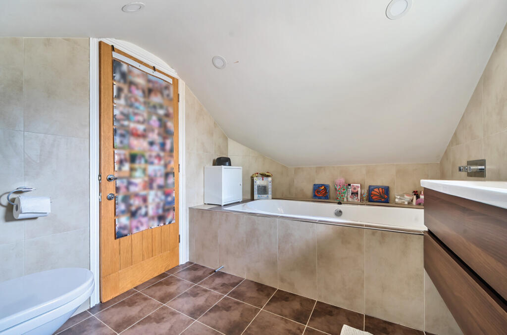 26-681bc089bb43b-...