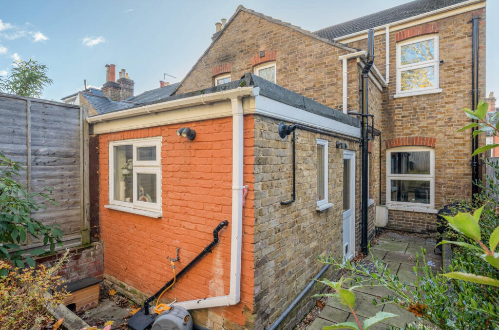 1369409-12-691b63...